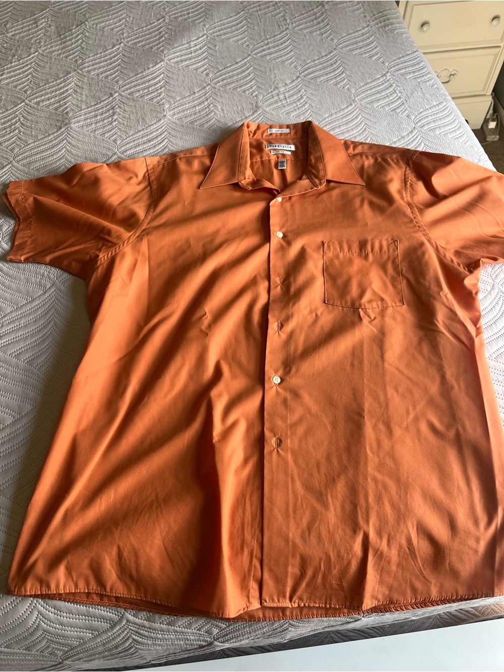 Van Heusen Men's Orange Short-Sleeve Button-Front Shirt